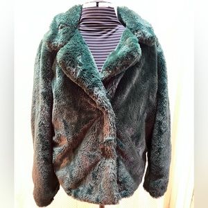 Emerald Green Jou Jou Coat Medium New w/o Tags